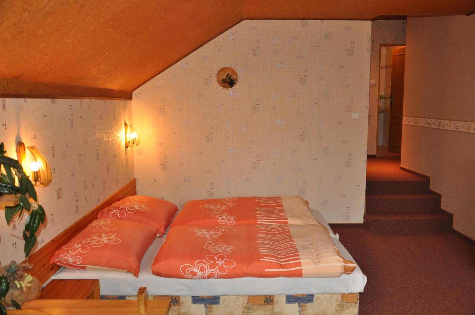 Pension Nostalgie Beroun  Eksteriør billede